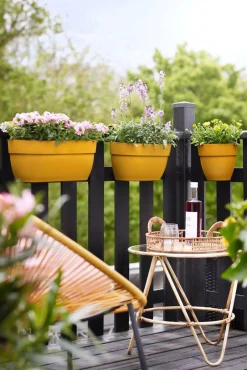 Intratuin Elho Balkonkasten Vibia Easyhanger gelb 20,5 x 24,1 x 26,5 cm| Blumenampeln & Hängetöpfe|Blumentöpfe & Pflanzgefäße