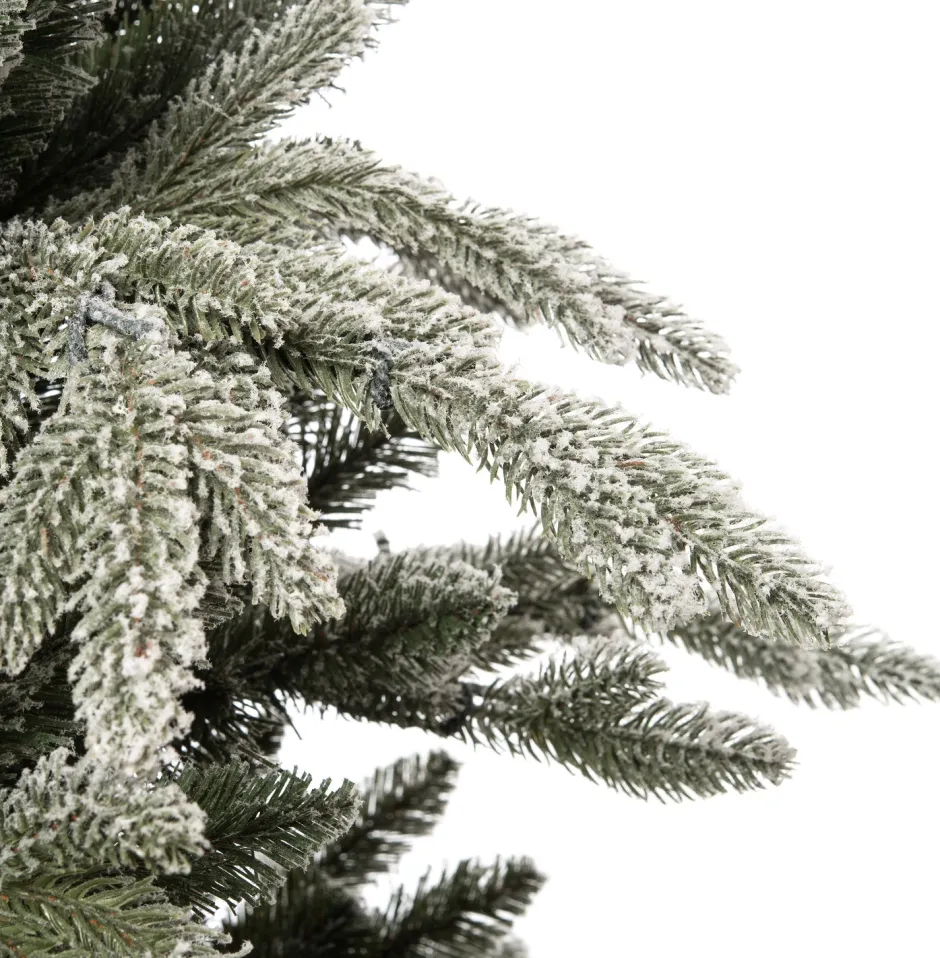 Intratuin künstlicher Weihnachtsbaum Glis frosted grün D 140 H 215 cm| Künstliche Weihnachtsbäume